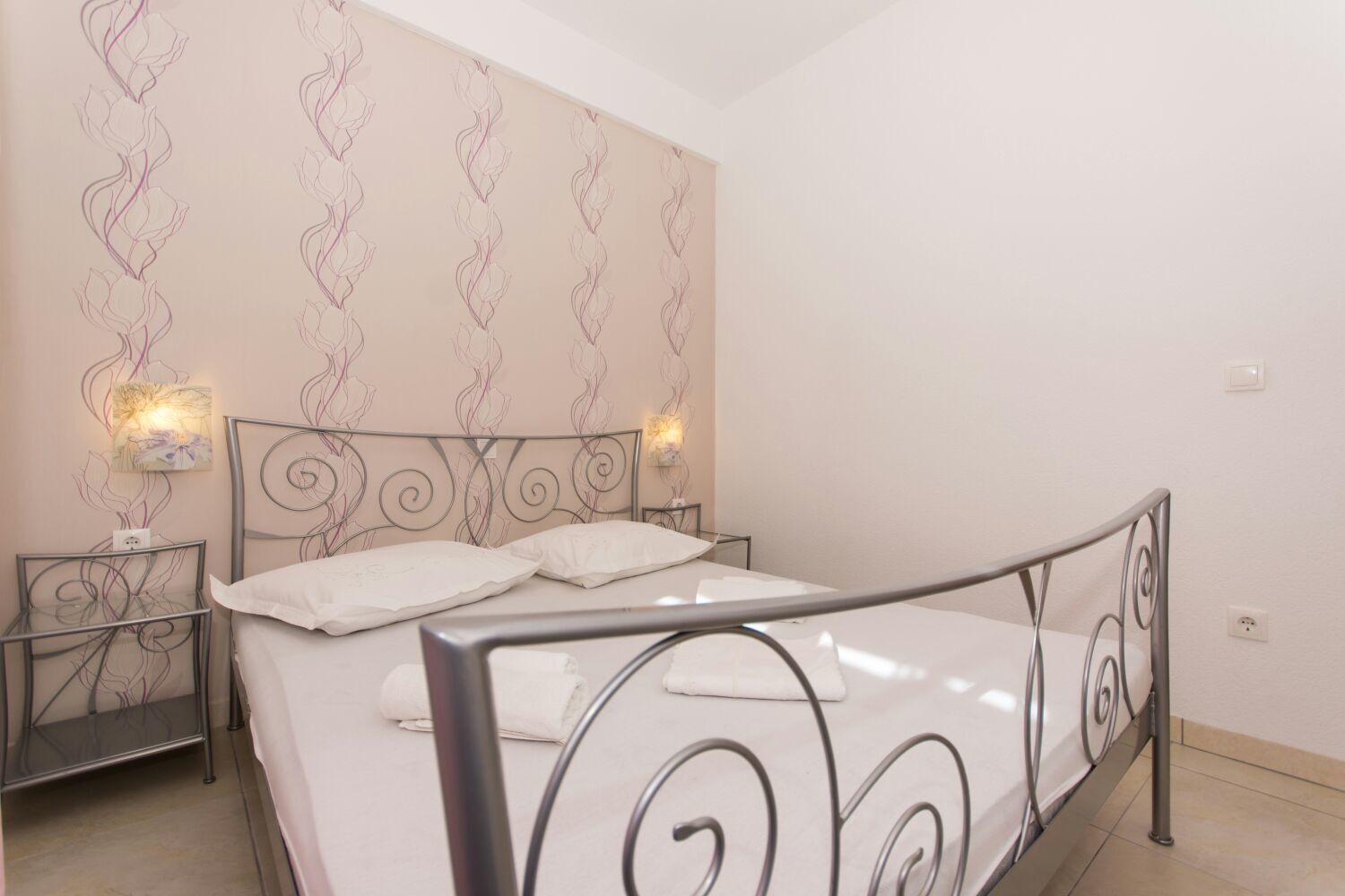 Apartment Bareta Trogir Exterior photo